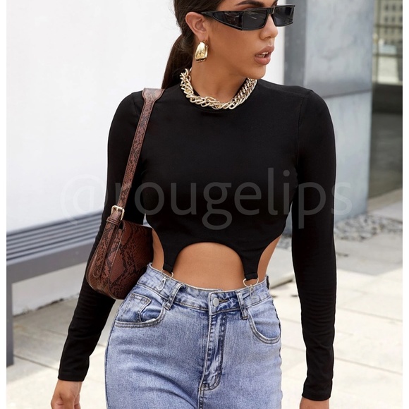 Long Sleeve Black Crop Top Shirt Front 2 Strap Clasp - Picture 1 of 8
